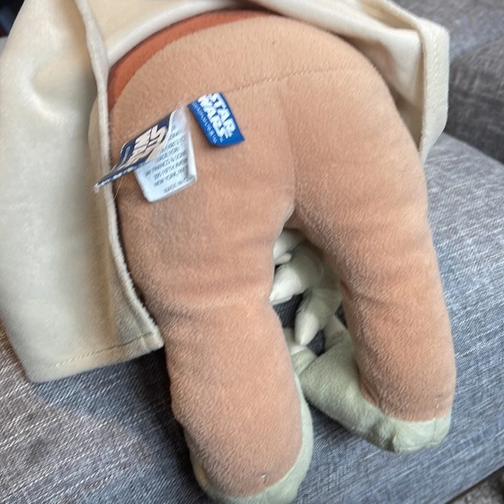 Star Wars Yoda stuffed toy